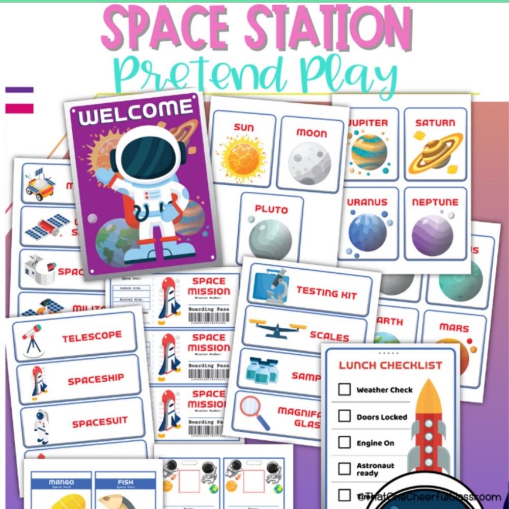 Space Station Pretend Play Set